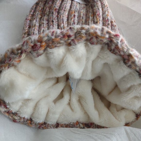 NWT Time & Tru Velour Lined Beanie Cream mixed One Size - Picture 2 of 5